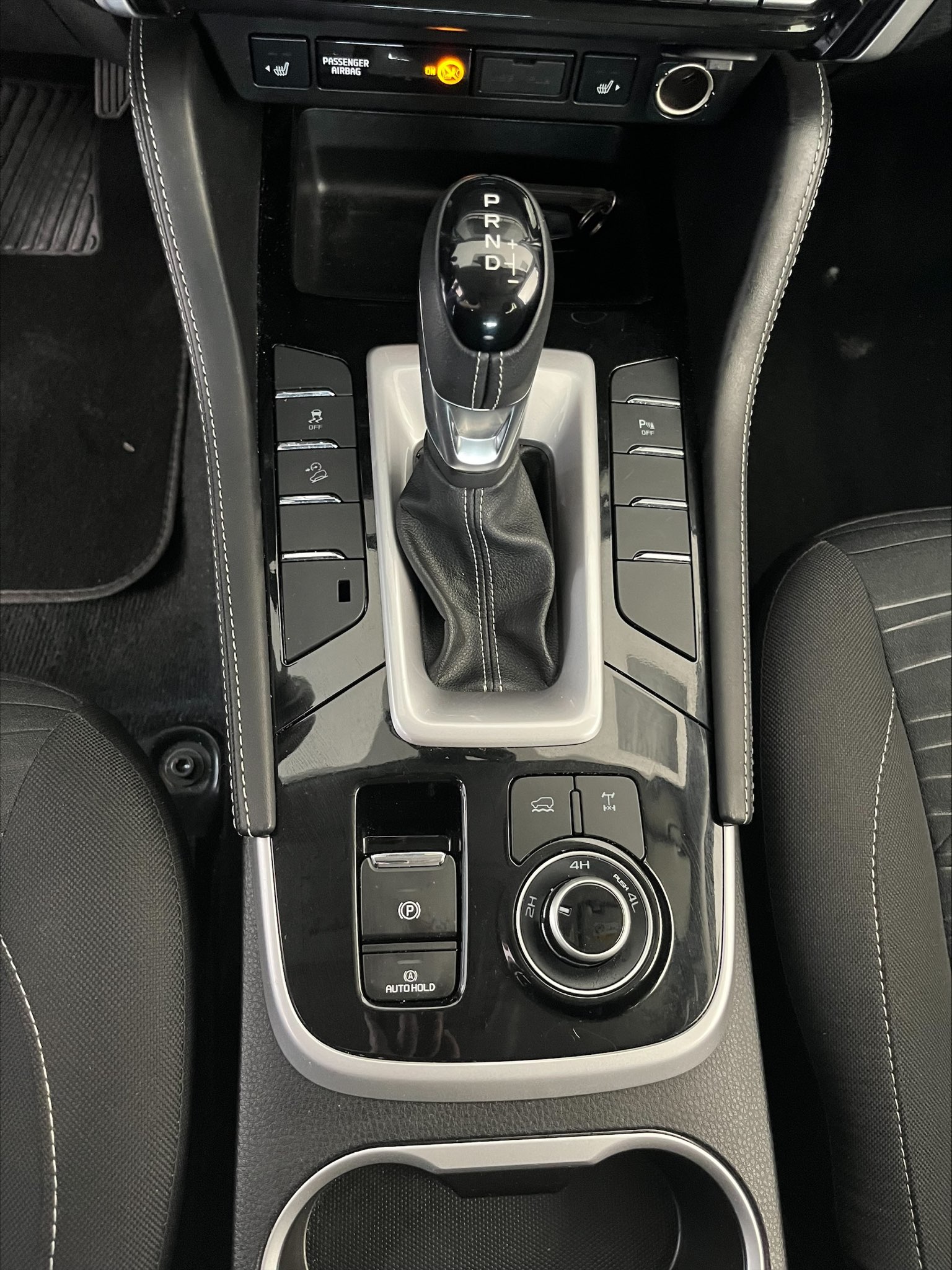 levier de vitesse voiture automatique